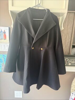 Black Women's Wool-Blend Peacoat with Gold Buttons